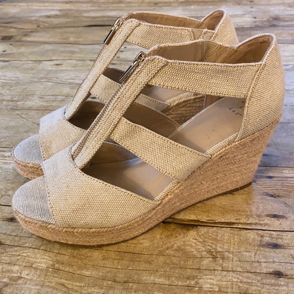 NWOT A New Day Espadrille Wedge Size 11